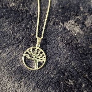 Family tree silver necklace